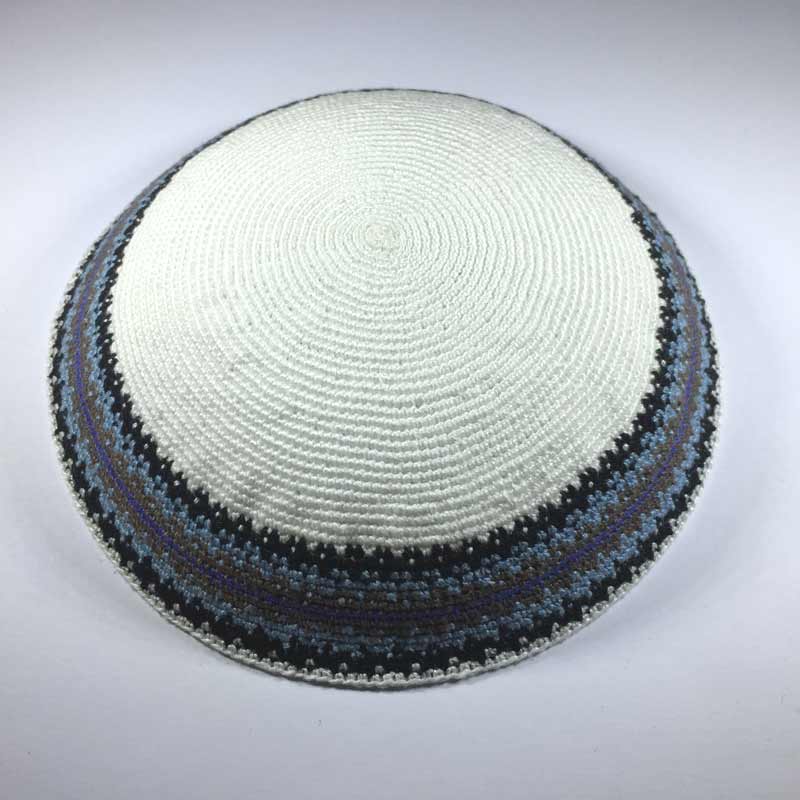 כיפה עבודת יד 16.5 ס"מ דגם 107