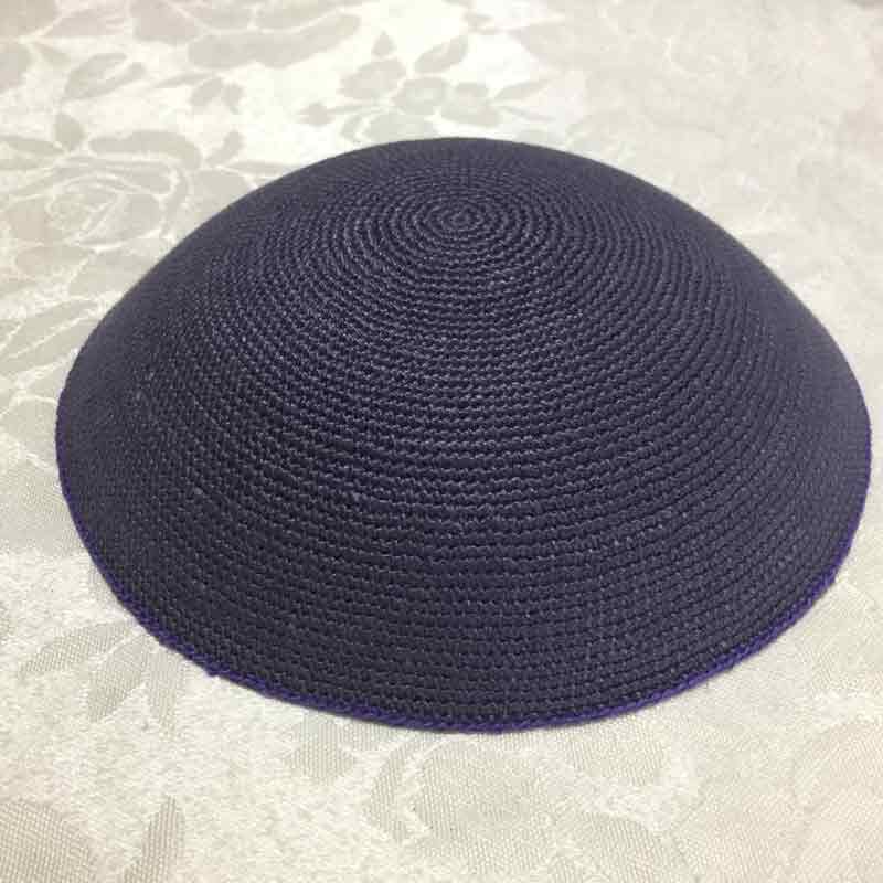 כיפה סרוגה עם פס 17 ס"מ דגם 719