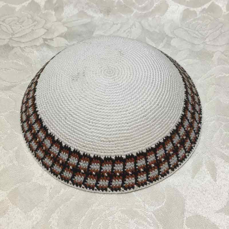 כיפה עבודת יד 16.5 ס"מ דגם 446