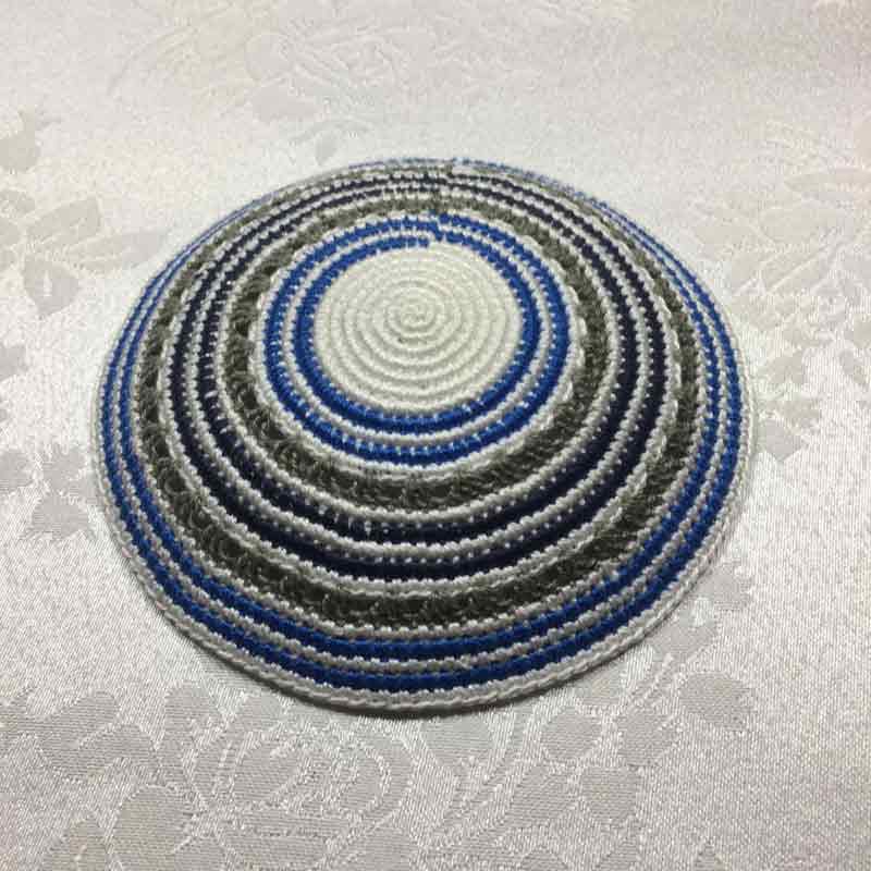 כיפה סרוגה עבודת יד