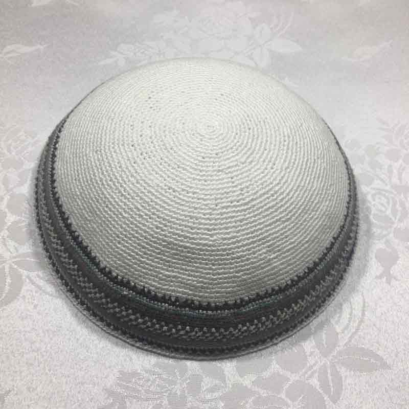 כיפה סרוגה עבודת יד