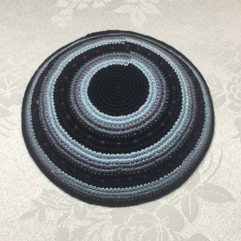 כיפה סרוגה עבודת יד