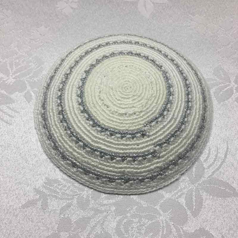 כיפה סרוגה עבודת יד