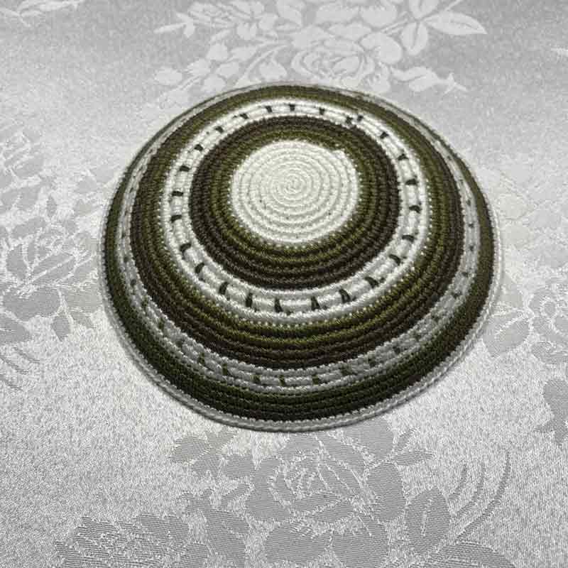 כיפה סרוגה עבודת יד