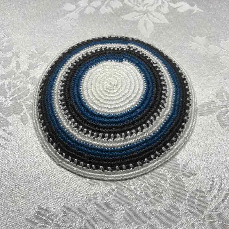 כיפה סרוגה עבודת יד