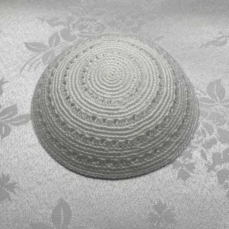 כיפה סרוגה עבודת יד